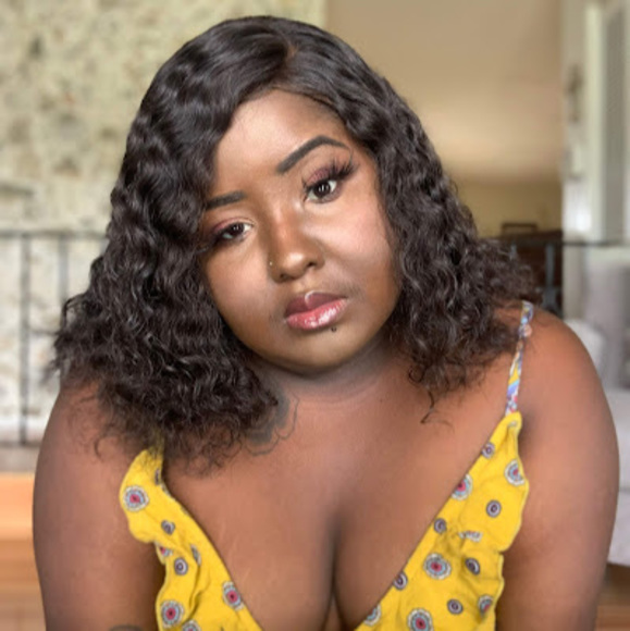 Meet your Posher, Jovonna - Picture 1 of 1